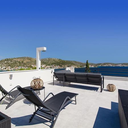 The Grande - Huge Terrace - Amazing Sea Views - Tastefully Furnished - Access To Rooftop Terrace And Gym - Hillside Apartments Rogoznica Rogoznica  Exterior foto