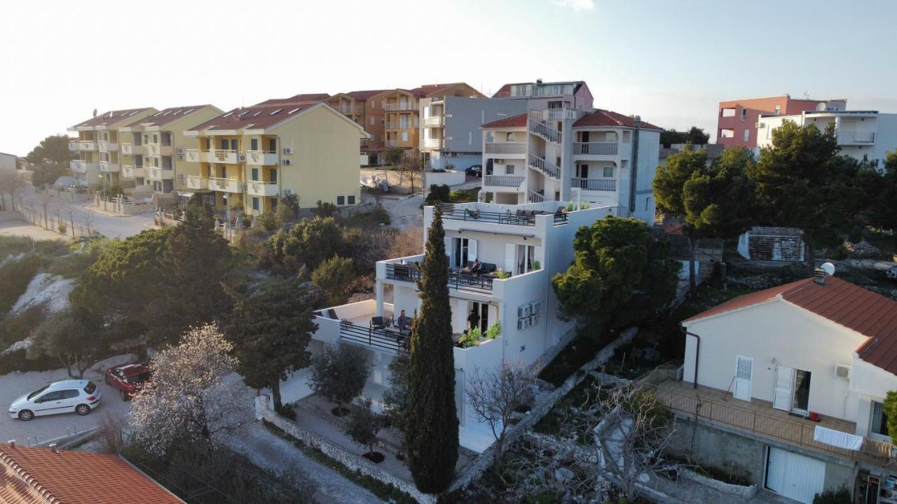 The Grande - Huge Terrace - Amazing Sea Views - Tastefully Furnished - Access To Rooftop Terrace And Gym - Hillside Apartments Rogoznica Rogoznica  Exterior foto