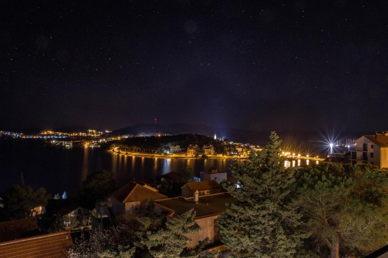 The Grande - Huge Terrace - Amazing Sea Views - Tastefully Furnished - Access To Rooftop Terrace And Gym - Hillside Apartments Rogoznica Rogoznica  Exterior foto