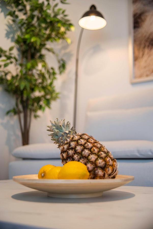 The Grande - Huge Terrace - Amazing Sea Views - Tastefully Furnished - Access To Rooftop Terrace And Gym - Hillside Apartments Rogoznica Rogoznica  Exterior foto
