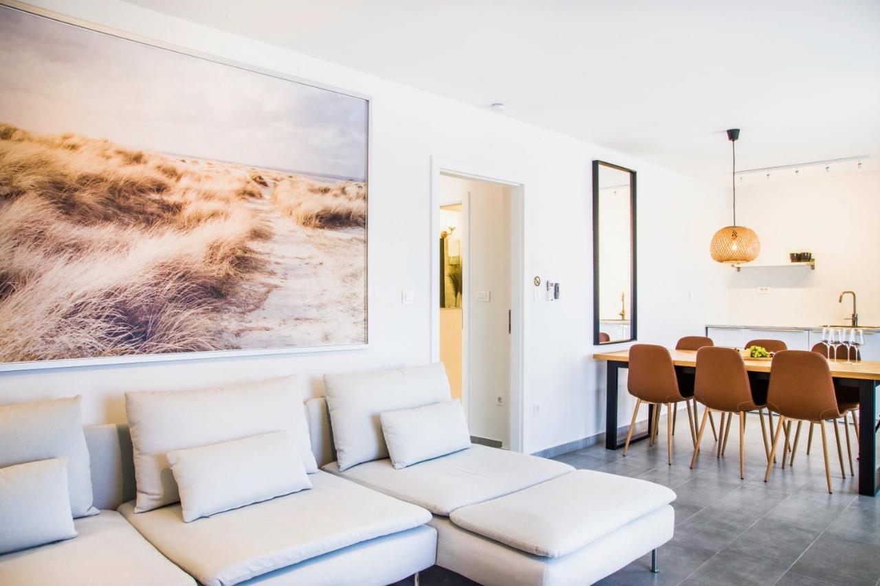 The Grande - Huge Terrace - Amazing Sea Views - Tastefully Furnished - Access To Rooftop Terrace And Gym - Hillside Apartments Rogoznica Rogoznica  Exterior foto