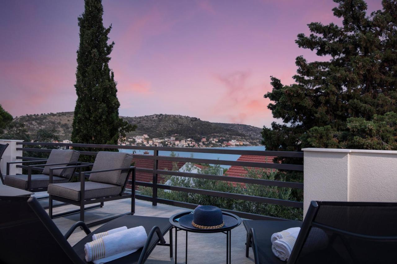 The Grande - Huge Terrace - Amazing Sea Views - Tastefully Furnished - Access To Rooftop Terrace And Gym - Hillside Apartments Rogoznica Rogoznica  Exterior foto
