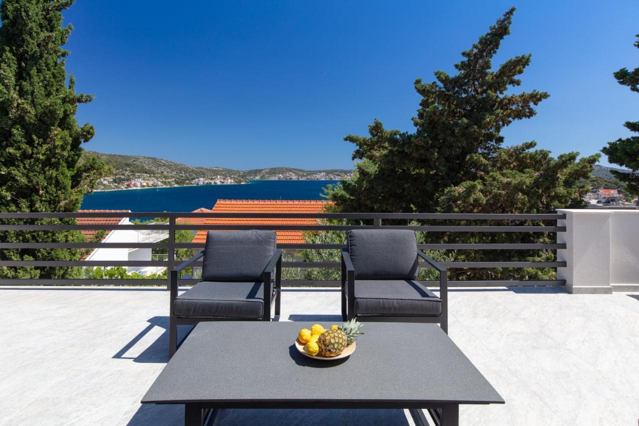 The Grande - Huge Terrace - Amazing Sea Views - Tastefully Furnished - Access To Rooftop Terrace And Gym - Hillside Apartments Rogoznica Rogoznica  Exterior foto